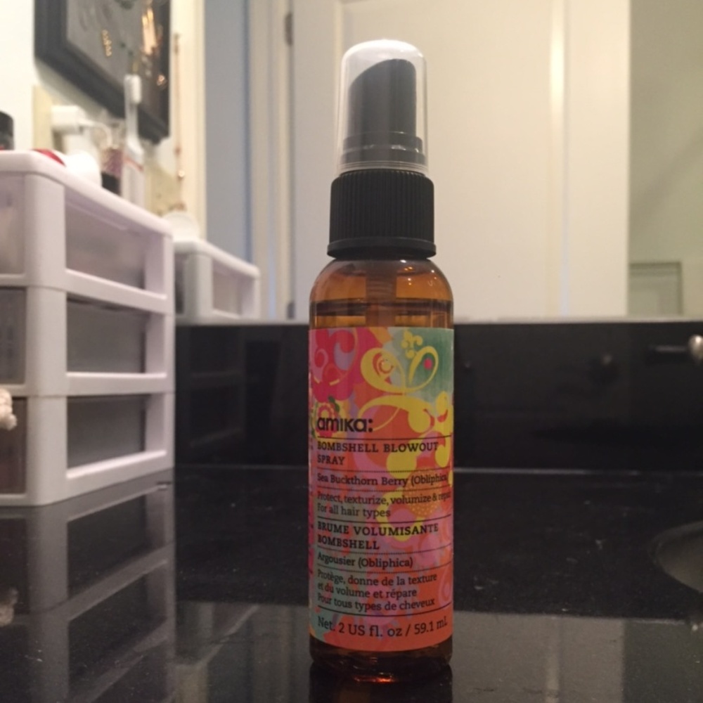 Amika Bombshell Blowout Volume Spray